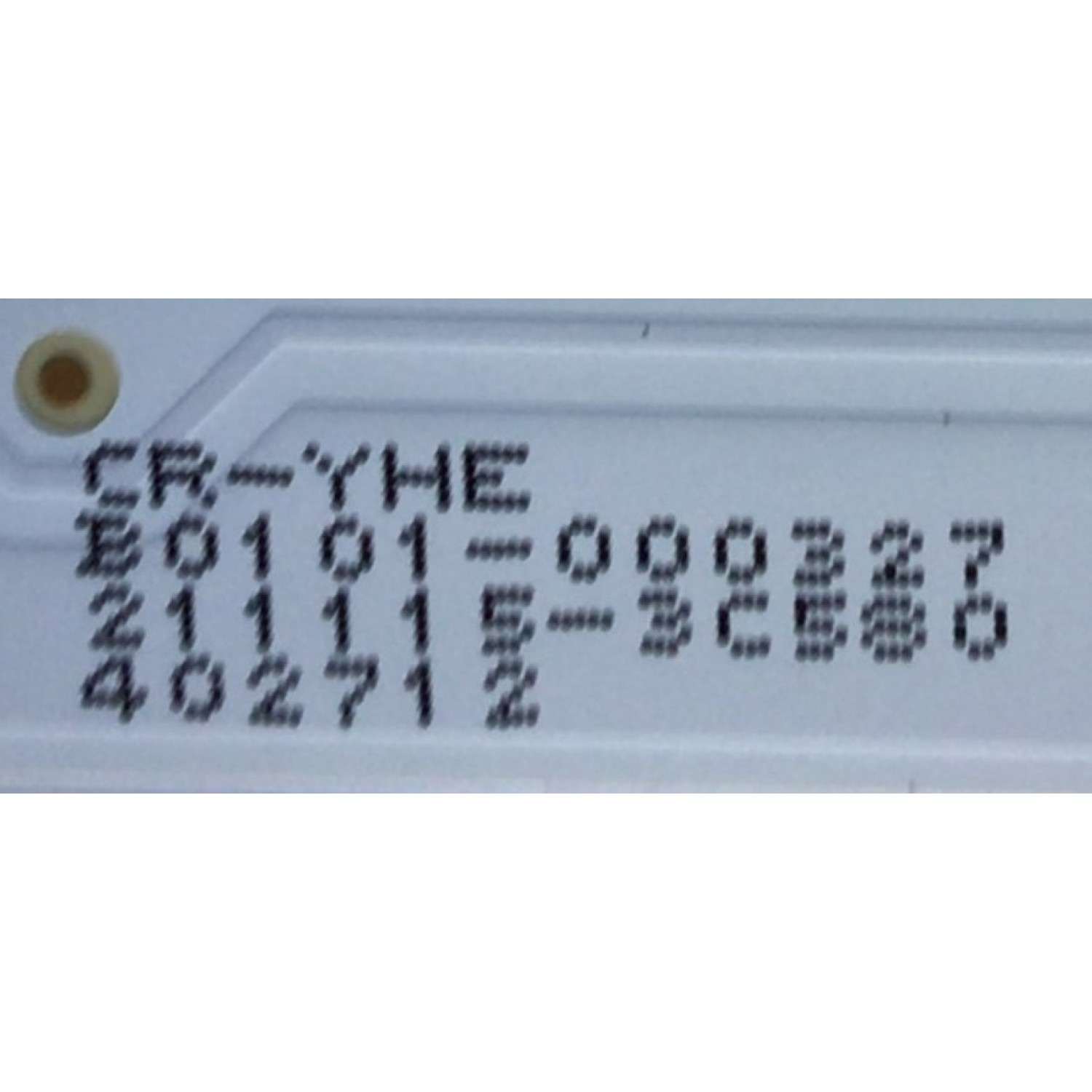 KIT DE LEDS PARA TV TCL ORIGINAL 2 PIEZAS / NUMERO DE PARTE 20210603 / 40D6-ZX3030A1-10*2YH-V1 / HBH-L2 / B0101-000327 / 211115-3C580 / 402712 / PANEL LVF395NDEL MD9W19 / MODELO 40S325 / 40S355 - Imagen 3